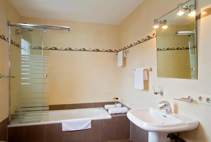 Acentejo Puerto Calero Lanzarote Puerto Calero